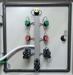 Painel de Comutação Automática Profit para 2 Motores de 3 CV, 220 V Trifásico, com Partida Direta e Proteção de 7–10 A